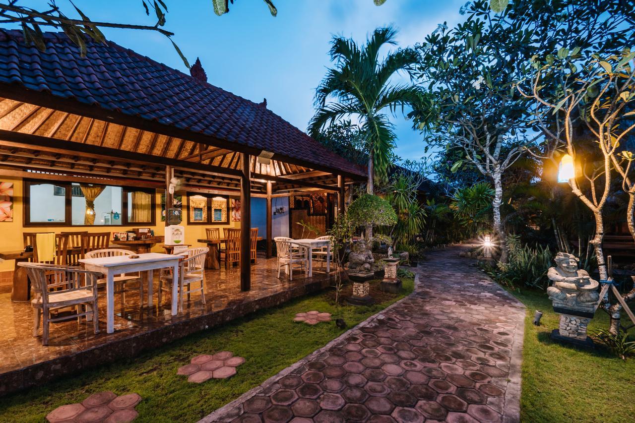Bunda 7 Bungalows Nusa Lembongan  Exterior photo