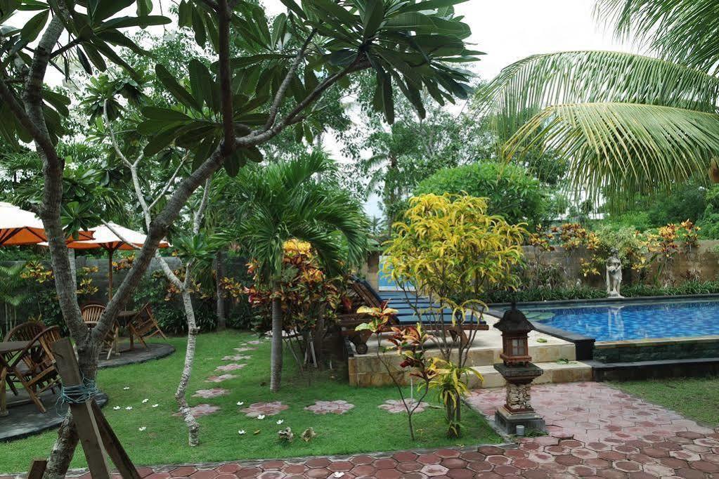 Bunda 7 Bungalows Nusa Lembongan  Exterior photo