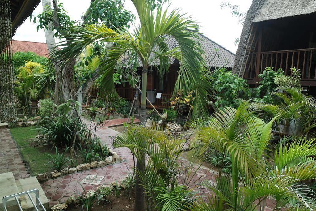 Bunda 7 Bungalows Nusa Lembongan  Exterior photo